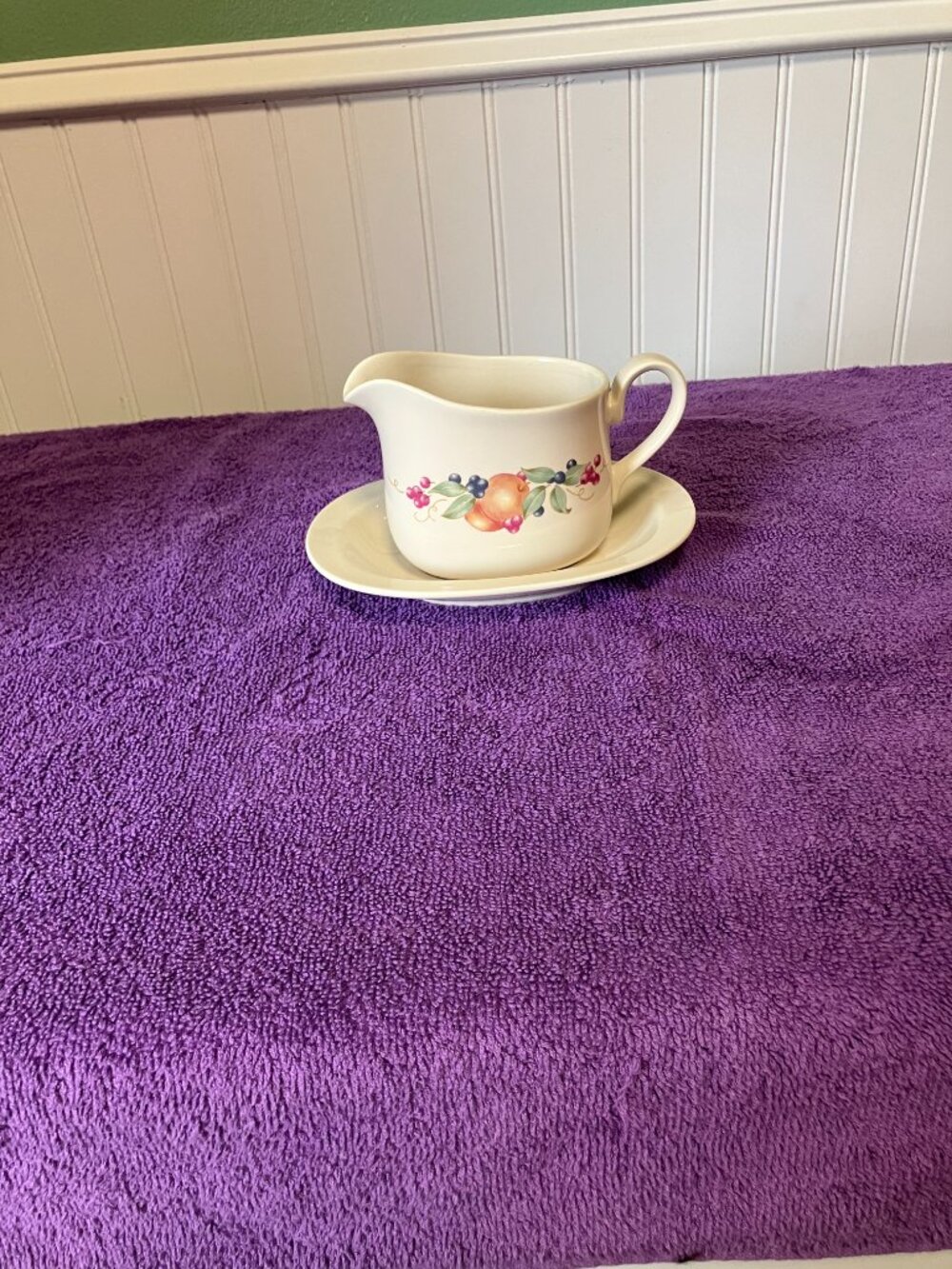 Corelle gravy boat Abundance